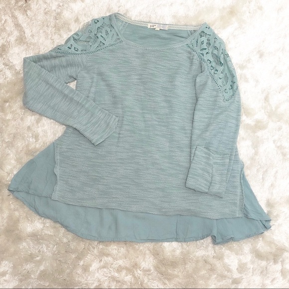 Jolt Aqua Blue Top Lace w Flowey Side Panels M - Picture 3 of 8